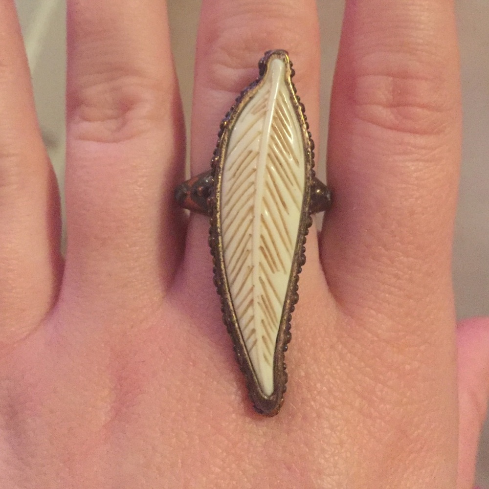 Lucky Brand feather ring